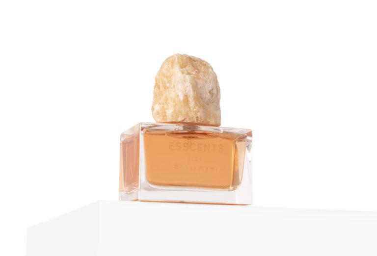 Amber Flame Extrait De Parfum 75ml β alternate photograph